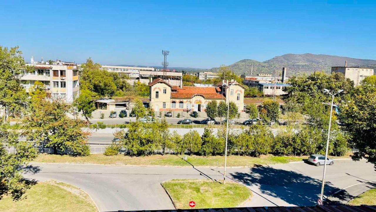 Panorama-М Lägenhet Vratsa Exteriör bild