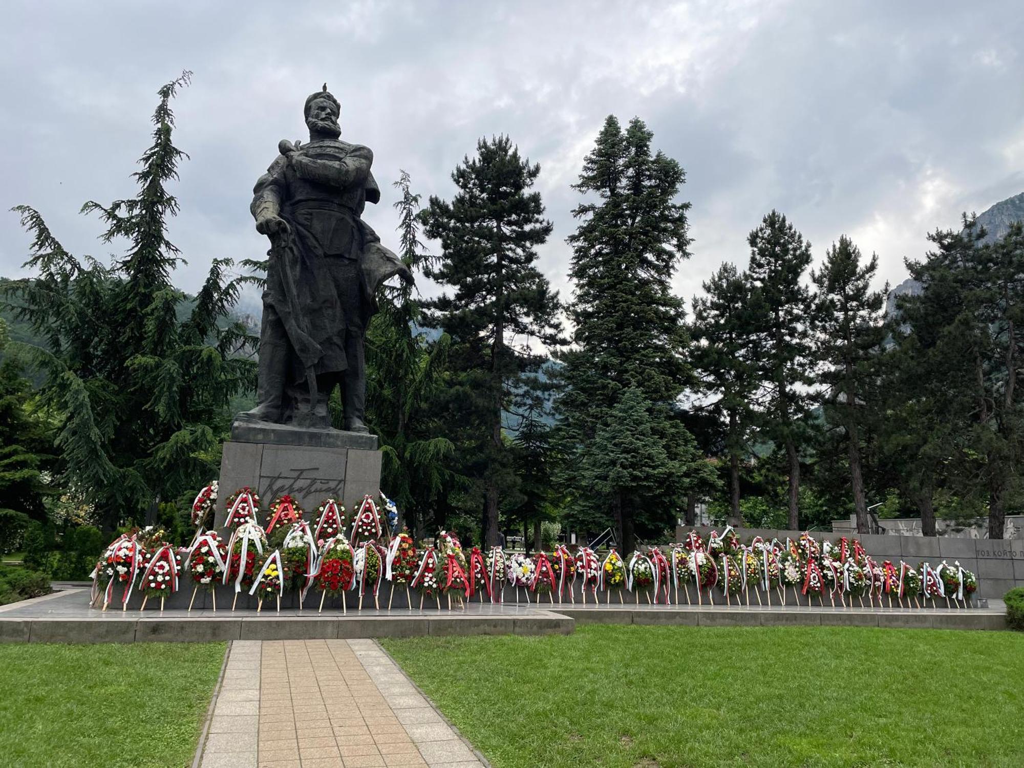 Panorama-М Lägenhet Vratsa Exteriör bild